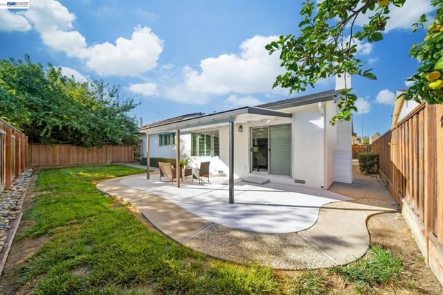 35597 Galen Pl, Fremont, CA 94536