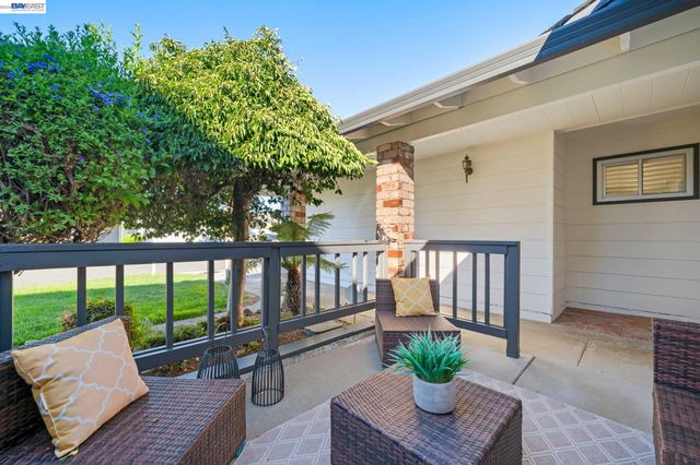 35597 Galen Pl, Fremont, CA 94536