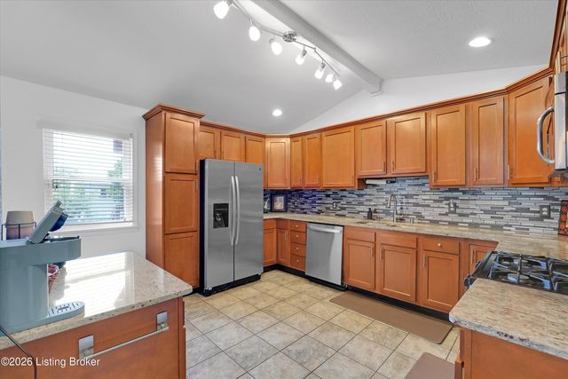 214 Pope St, Louisville, KY 40206