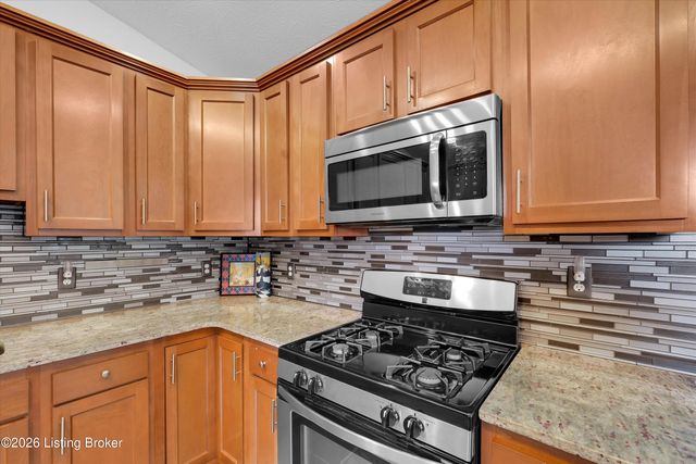 214 Pope St, Louisville, KY 40206