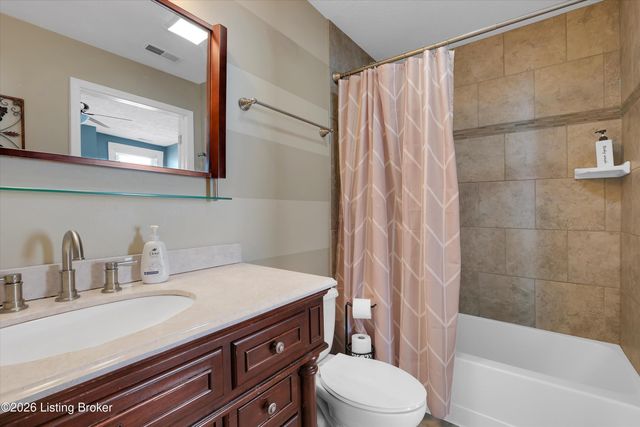 214 Pope St, Louisville, KY 40206