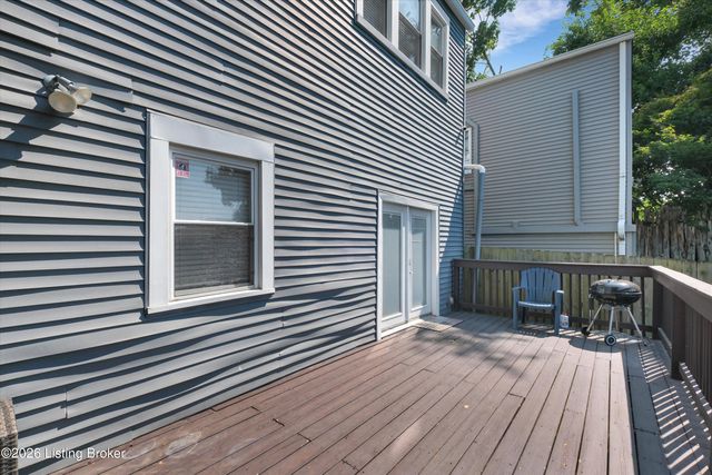 214 Pope St, Louisville, KY 40206