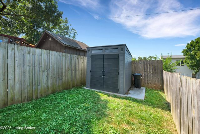 214 Pope St, Louisville, KY 40206
