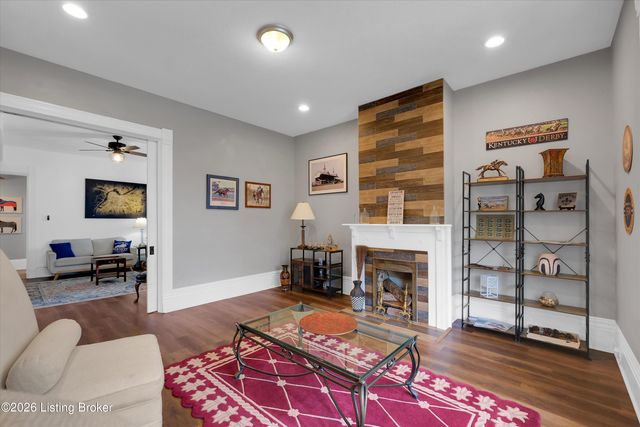 214 Pope St, Louisville, KY 40206