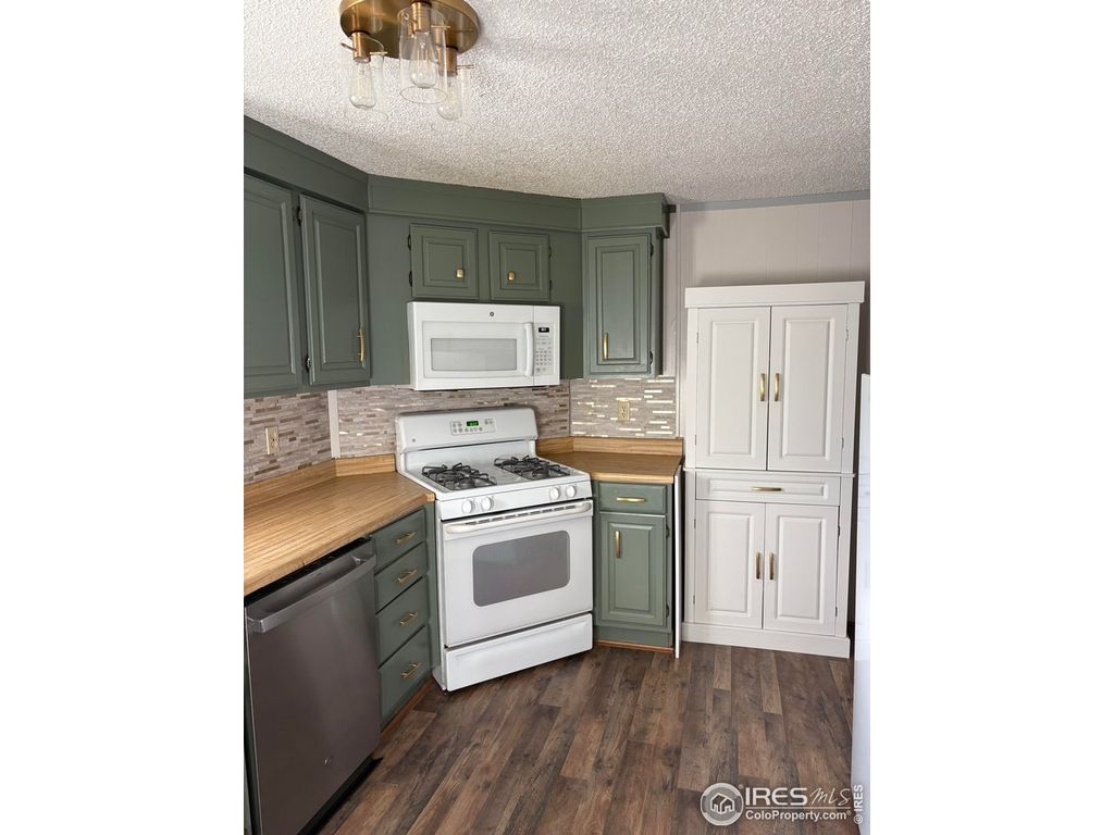 830 1st St 9, Pierce, CO 80650