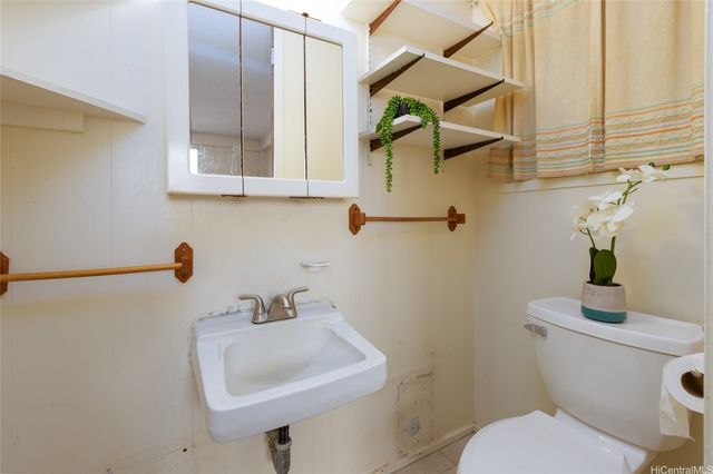 94-101 Hulahe Street, Waipahu, HI 96797