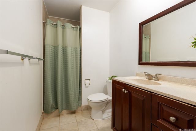 94-101 Hulahe Street, Waipahu, HI 96797