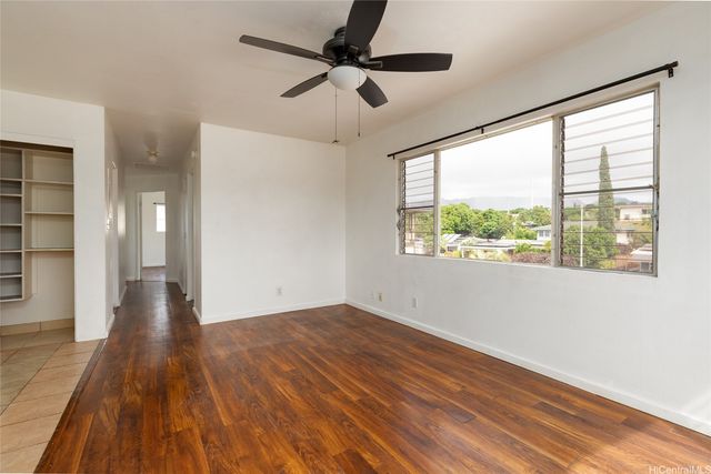 94-101 Hulahe Street, Waipahu, HI 96797