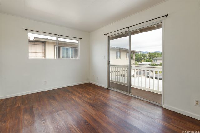 94-101 Hulahe Street, Waipahu, HI 96797