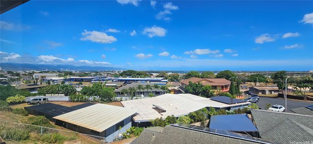94-101 Hulahe Street, Waipahu, HI 96797