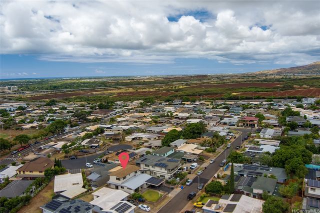 94-101 Hulahe Street, Waipahu, HI 96797