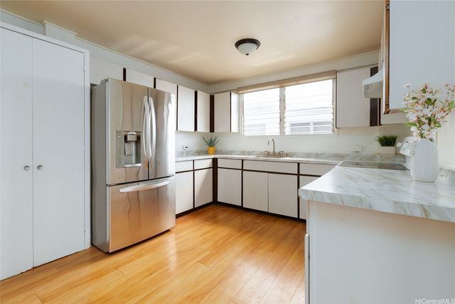 94-101 Hulahe Street, Waipahu, HI 96797