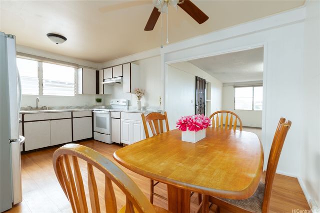 94-101 Hulahe Street, Waipahu, HI 96797