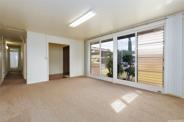 94-101 Hulahe Street, Waipahu, HI 96797