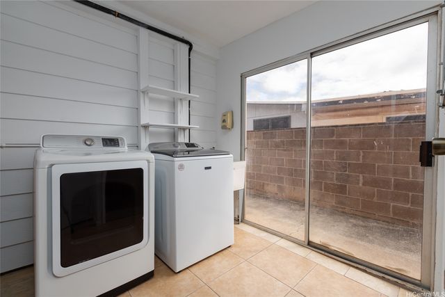 94-101 Hulahe Street, Waipahu, HI 96797