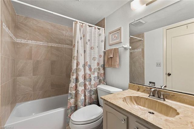 21440 Bay Village DR # 124, Fort Myers Beach, FL 33931