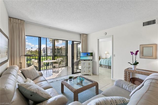 21440 Bay Village DR # 124, Fort Myers Beach, FL 33931