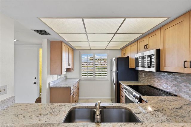 21440 Bay Village DR # 124, Fort Myers Beach, FL 33931