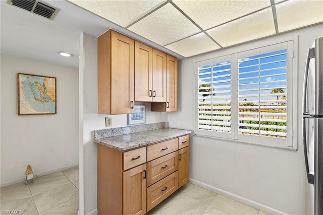 21440 Bay Village DR # 124, Fort Myers Beach, FL 33931