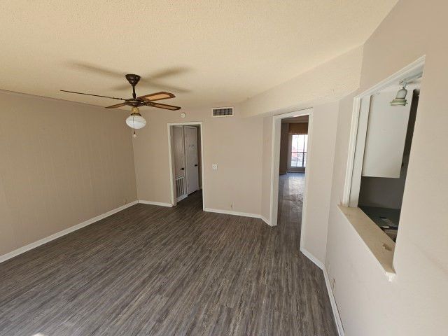 88 Townhouse, Corpus Christi, TX 78412