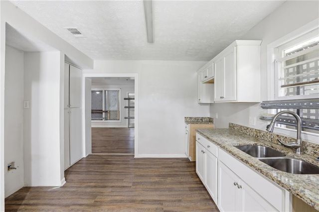 4756 Glenwood Road, Decatur, GA 30035
