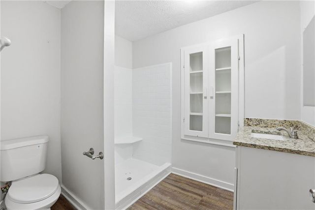 4756 Glenwood Road, Decatur, GA 30035