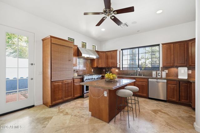 2634 N 52ND Street, Phoenix, AZ 85008