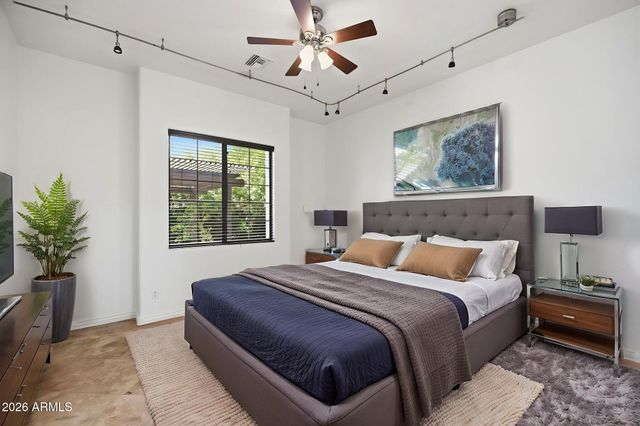 2634 N 52ND Street, Phoenix, AZ 85008