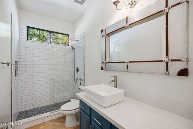 2634 N 52ND Street, Phoenix, AZ 85008