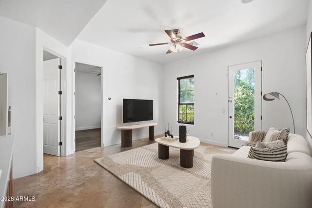 2634 N 52ND Street, Phoenix, AZ 85008