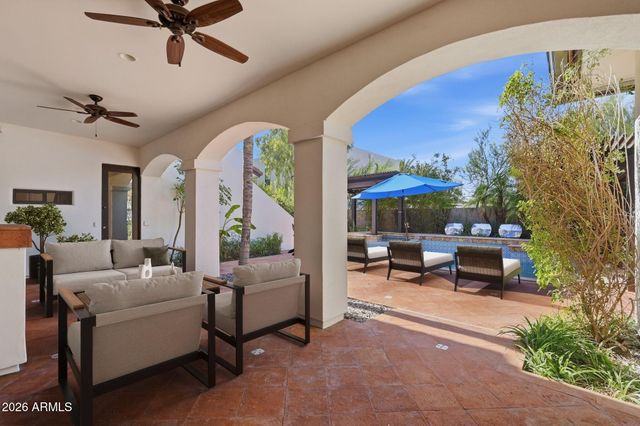2634 N 52ND Street, Phoenix, AZ 85008