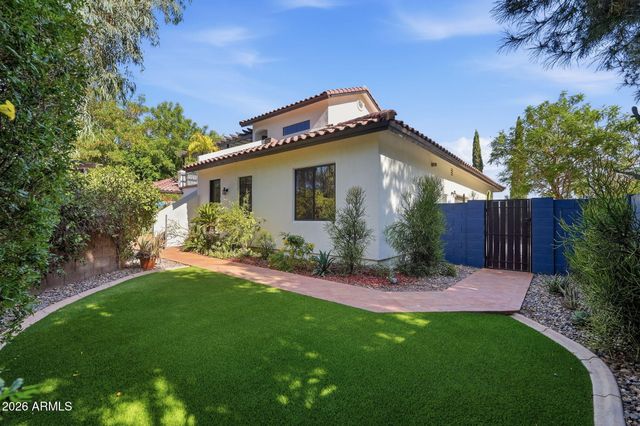 2634 N 52ND Street, Phoenix, AZ 85008