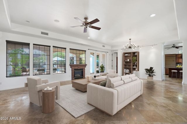 2634 N 52ND Street, Phoenix, AZ 85008