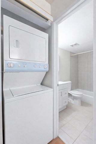 2178 W 60th St 18111, Hialeah, FL 33016