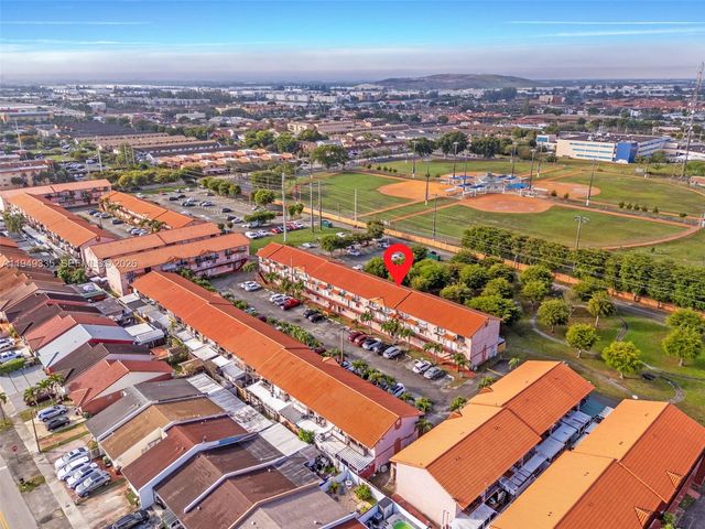 2178 W 60th St 18111, Hialeah, FL 33016