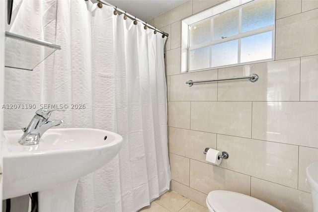 6511 Santona St C6, Coral Gables, FL 33146