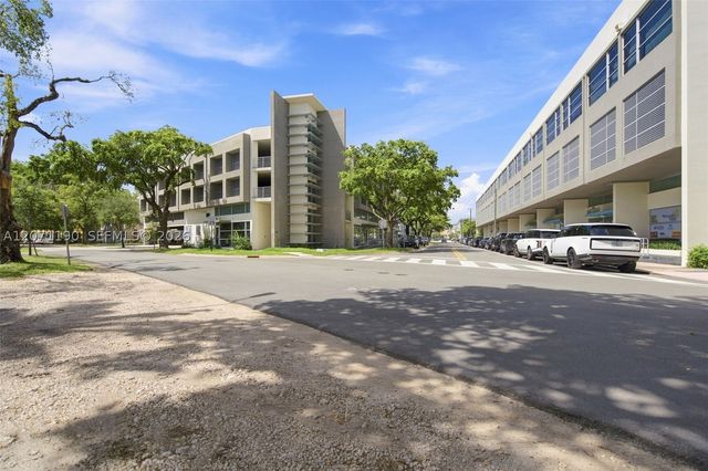6511 Santona St C6, Coral Gables, FL 33146