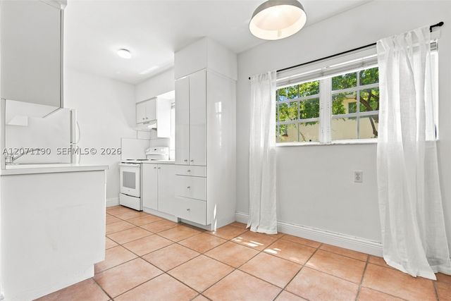 6511 Santona St C6, Coral Gables, FL 33146