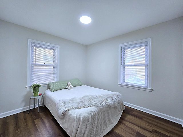 3136 N 77th STREET, Milwaukee, WI 53222