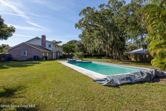 1274 Cimarron Circle NE, Palm Bay, FL 32905