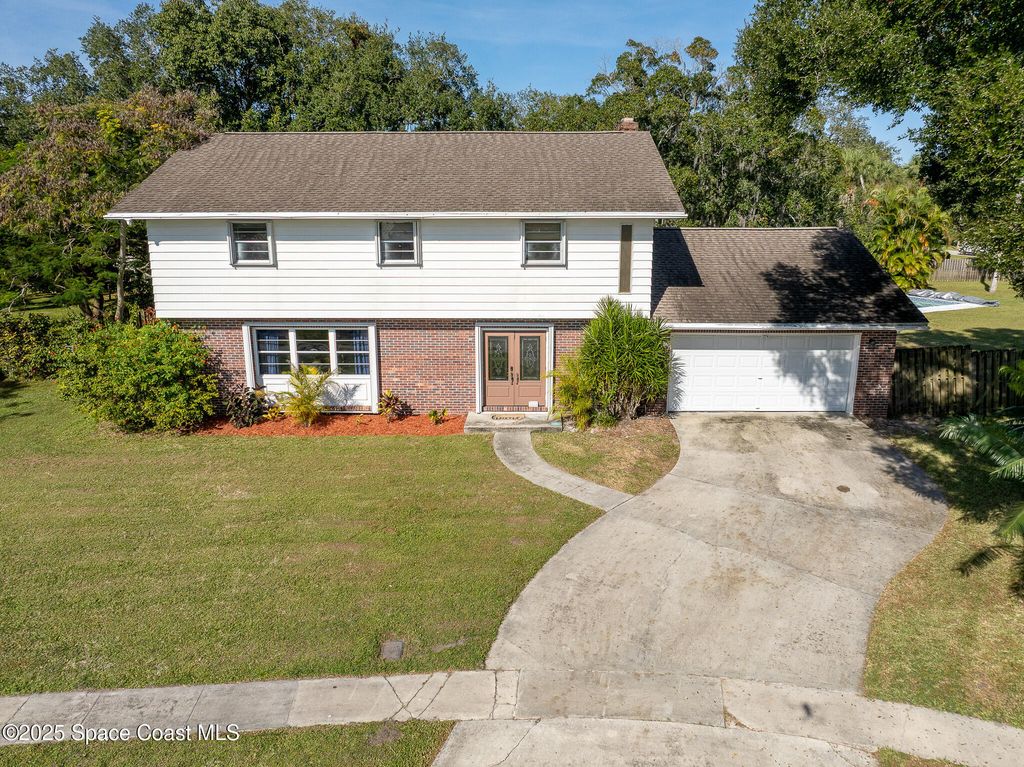 1274 Cimarron Circle NE, Palm Bay, FL 32905