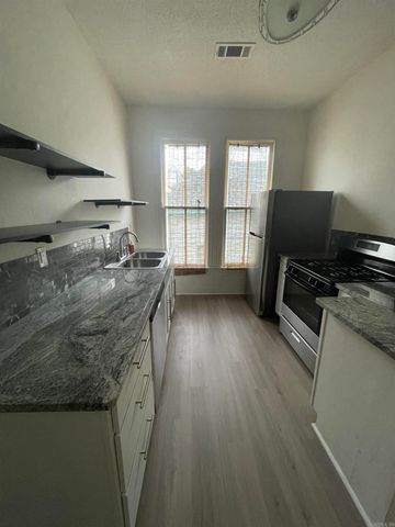 124 Dawer Street, Hot Springs, AR 71913