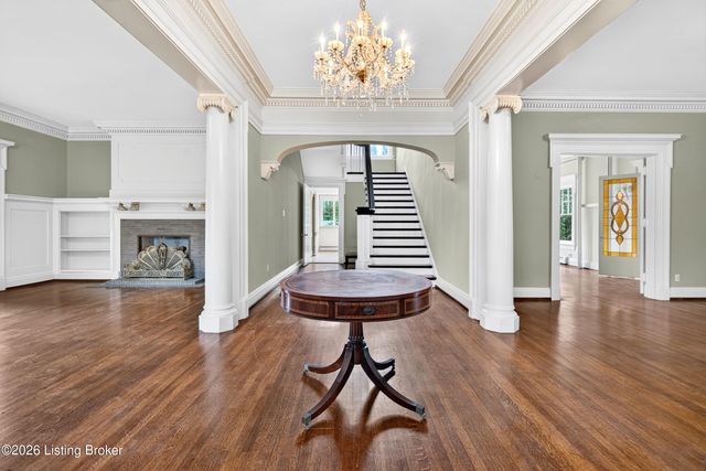 1612 Sylvan Way, Louisville, KY 40205