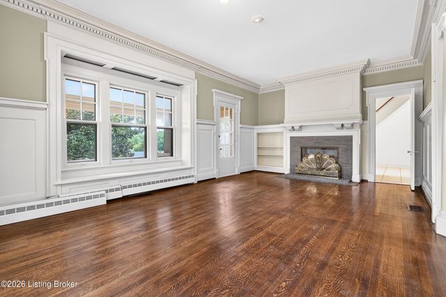 1612 Sylvan Way, Louisville, KY 40205