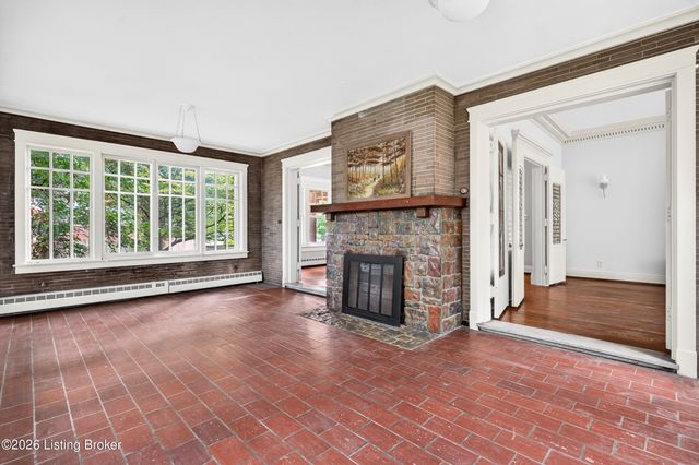 1612 Sylvan Way, Louisville, KY 40205