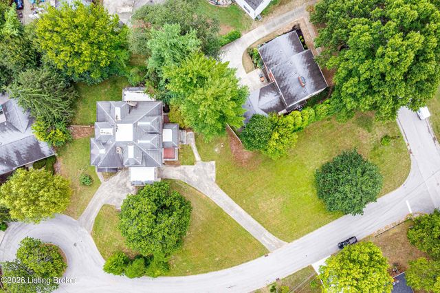 1612 Sylvan Way, Louisville, KY 40205