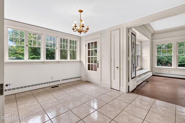 1612 Sylvan Way, Louisville, KY 40205