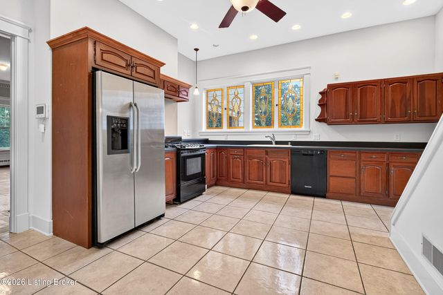 1612 Sylvan Way, Louisville, KY 40205