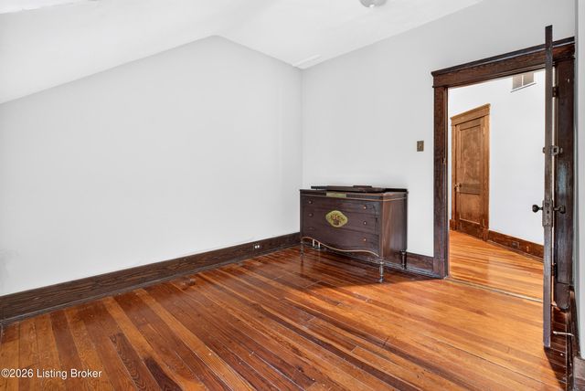 1612 Sylvan Way, Louisville, KY 40205