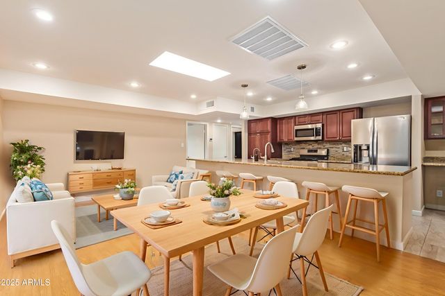 503 E PEBBLE BEACH Drive, Tempe, AZ 85282